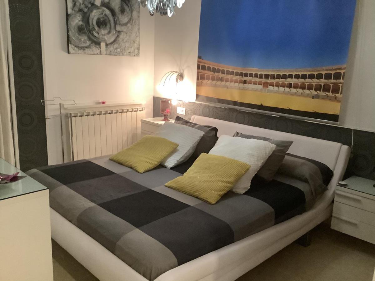 Atico Rilque, Apartamentos Independientes Con Jacuzzi Privado Y Terraza En Ρόντα Εξωτερικό φωτογραφία
