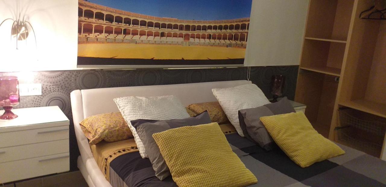Atico Rilque, Apartamentos Independientes Con Jacuzzi Privado Y Terraza En Ρόντα Εξωτερικό φωτογραφία