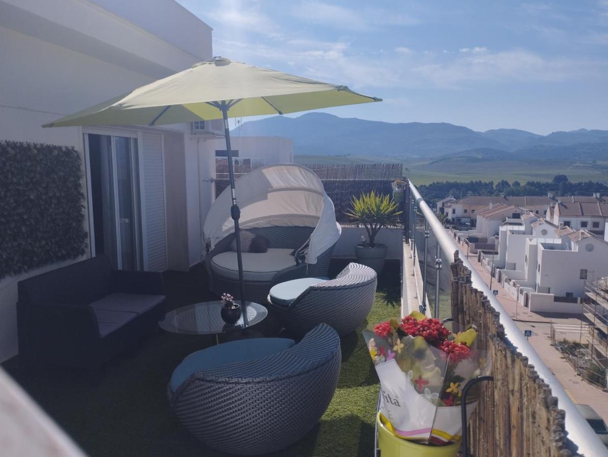 Atico Rilque, Apartamentos Independientes Con Jacuzzi Privado Y Terraza En Ρόντα Εξωτερικό φωτογραφία