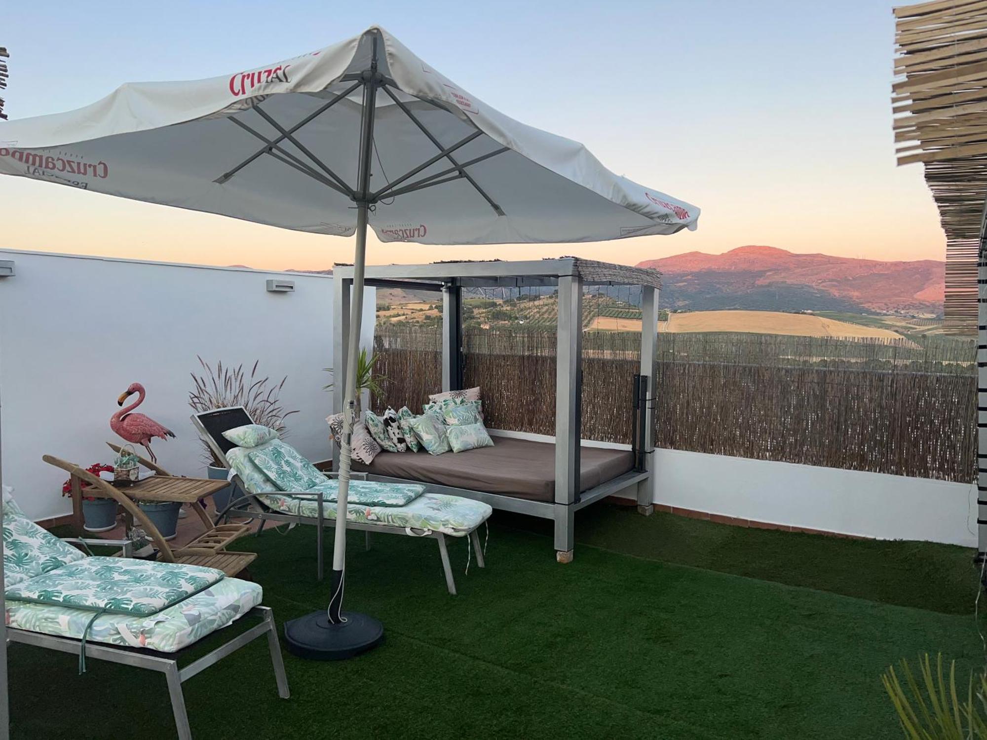 Atico Rilque, Apartamentos Independientes Con Jacuzzi Privado Y Terraza En Ρόντα Εξωτερικό φωτογραφία